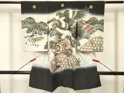 平和屋着物[]お宮参り　男の子　祝着　産着　初着　のしめ　鷹　鷲　鼓松文　暈し染め　金彩　逸品　DABA3908ma