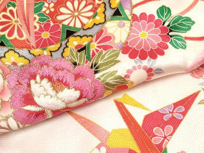 平和屋着物[]お宮参り　女の子　祝着　産着　初着　のしめ　刺繍　折り鶴　鞠花文　金彩　逸品　DABA3915ma