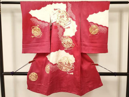 平和屋着物[]お宮参り　女の子　祝着　産着　初着　のしめ　駒刺繍　絞り　鞠花文　逸品　未使用　DABA3916ma