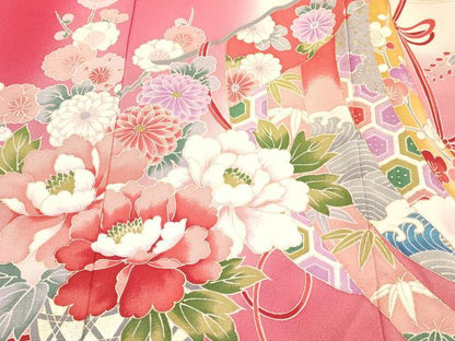 平和屋着物[]お宮参り　女の子　祝着　産着　初着　のしめ　几帳御所車鴛鴦鼓花文　暈し染め　金銀彩　逸品　DABA3918ma