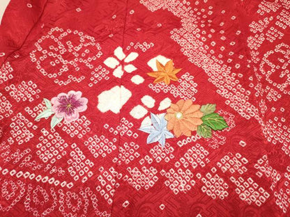 平和屋着物[]お宮参り　女の子　祝着　産着　初着　のしめ　刺繍　絞り　鞠花文　金糸　逸品　DABA3919ma