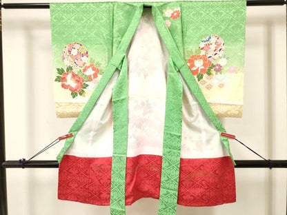 平和屋着物[]お宮参り　女の子　祝着　産着　初着　のしめ　鞠牡丹花文　暈し染め　金彩　逸品　DABA3923ma