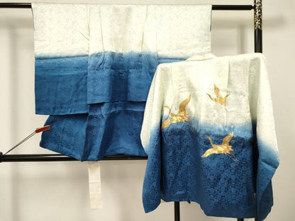 平和屋着物[]七五三　男の子　祝着・羽織セット　駒刺繍　総刺繍　飛鶴　暈し染め　逸品　DABA3933ma