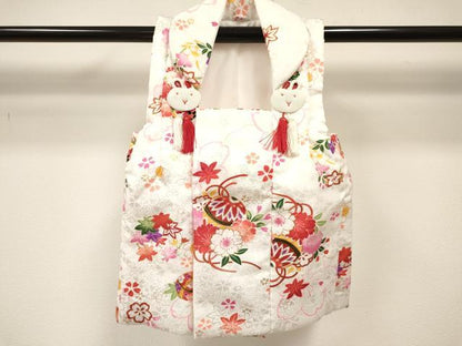 平和屋着物[]七五三　女の子　３歳　祝着　三つ身　長襦袢(単衣)・被布・小物セット　鞠花文　金彩　箱付き　DABA3945ma