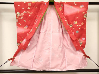 平和屋着物[]七五三　女の子　３歳　祝着　三つ身　被布セット　鞠花文　暈し染め　金彩　洗える着物　DABA3951ma
