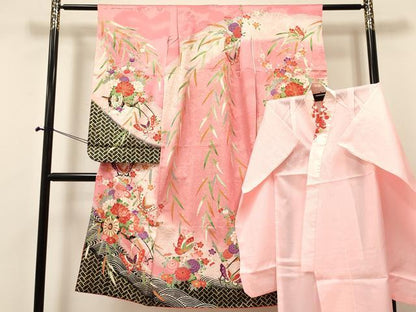 平和屋着物[]七五三　女の子　７歳　祝着　四つ身　長襦袢(単衣・半衿刺繍)セット　舞蝶花車文　暈し染め　金彩　逸品　DABA3959ma