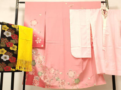 平和屋着物[]七五三　女の子　７歳　祝着　四つ身　長襦袢(単衣)・袋帯・しごきセット　色紙舞桜文　暈し染め　金彩　逸品　DABA3962ma