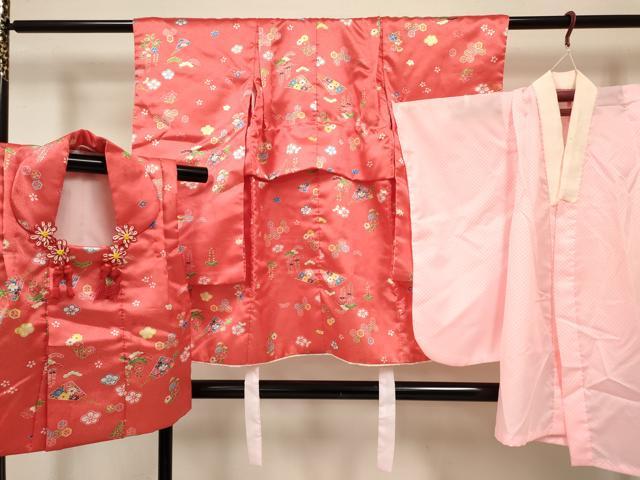 平和屋着物[]七五三　女の子　３歳　祝着　三つ身　長襦袢(単衣)・被布セット　扇面花文　洗える着物　DABA3969ma