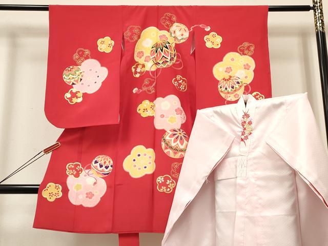 平和屋着物[]七五三　女の子　３歳　祝着　三つ身　長襦袢(袷・半衿刺繍)セット　駒刺繍　鞠花文　金彩　逸品　DABA3971ma