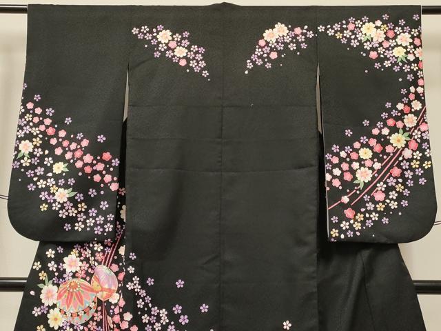 平和屋着物[]七五三　女の子　７歳　祝着　四つ身　鞠花文　黒地　金銀彩　洗える着物　DABA3993ma