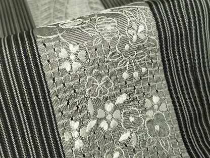 平和屋着物●中国三大刺繍　スワトウ刺繍　汕頭刺繍　本場大島紬　草花間道　正絹　逸品　DABA4085az