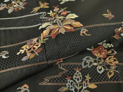 平和屋着物●中国三大刺繍 スワトウ刺繍 汕頭刺繍 訪問着 本場大島紬 舞鳥花文 金糸 正絹 逸品 未使用 DABA4384az