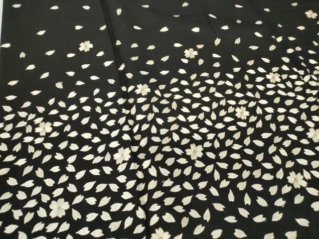 平和屋着物●訪問着　総刺繍　舞桜文　黒地　金糸　正絹　逸品　DABA4416az