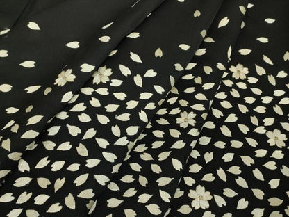 平和屋着物●訪問着　総刺繍　舞桜文　黒地　金糸　正絹　逸品　DABA4416az