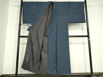 平和屋着物●男性 本場大島紬 100亀甲 総詰め キングサイズ 正絹 逸品 未使用 DABA4422az