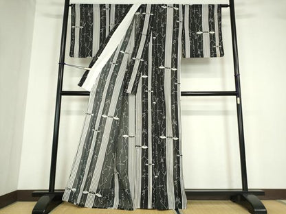 平和屋着物＊夏物 小紋 絽 詩歌間道 黒地 洗える着物 DABA4477az