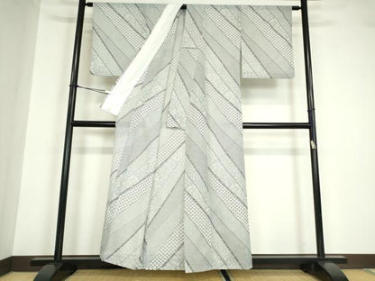 平和屋着物＊夏物 小紋 絽 舞扇花斜線文 洗える着物 DABA4529az