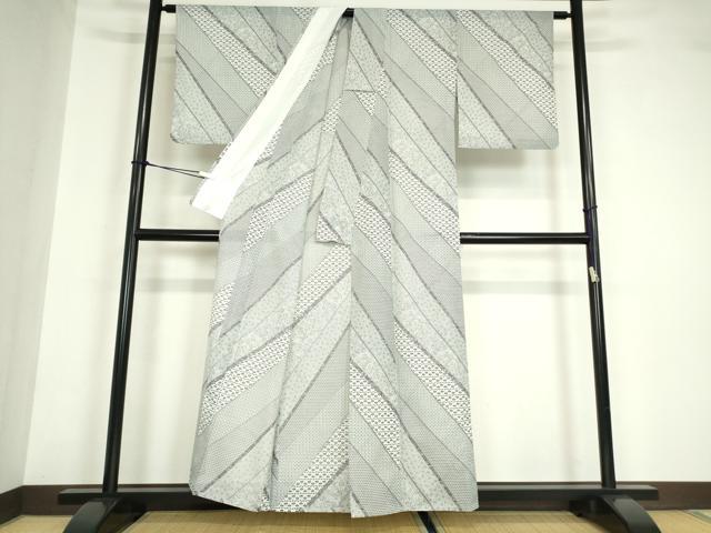 平和屋着物＊夏物 小紋 絽 舞扇花斜線文 洗える着物 DABA4529az