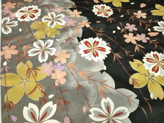 平和屋着物●豪華振袖 舞桜文 黒地 金彩 正絹 逸品 DABA4580az