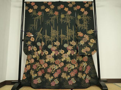 平和屋着物●豪華振袖 宝尽くし花文 黒地 正絹 逸品 DABA4581az