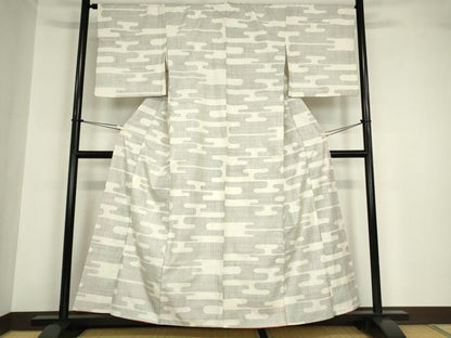 平和屋着物●本場大島紬 白大島 7マルキ 霞文 正絹 逸品 DABA4585az