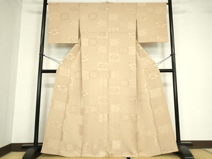 平和屋着物●上質な色無地　七宝花地紋　肌色　正絹　逸品　DABA4603az
