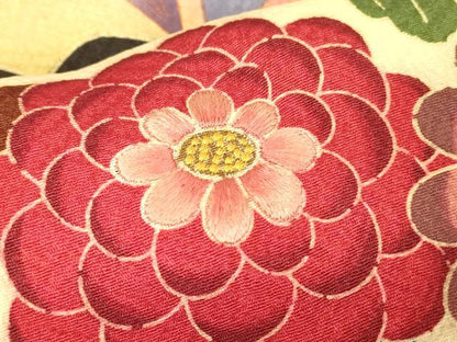平和屋着物●豪華振袖 刺繍 舞蝶花文 金糸 正絹 逸品 DABA4666az