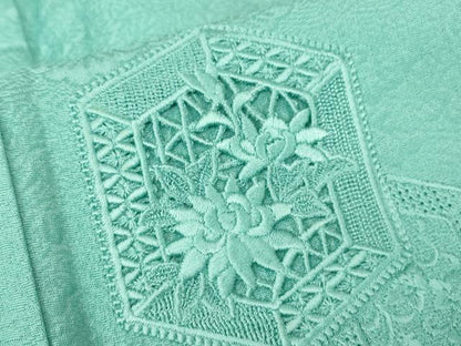 平和屋着物●中国三大刺繍　スワトウ刺繍　汕頭刺繍　総刺繍　無地絵羽訪問着　亀甲花文　白群色　正絹　逸品　DABA4842az