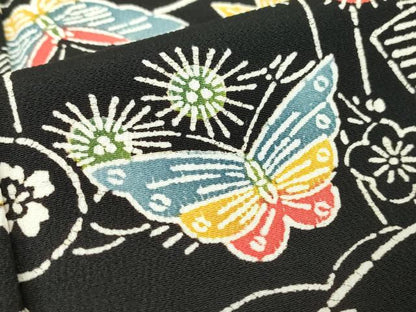 平和屋着物●上質な小紋　型染め　扇面花蝶文　黒地　正絹　逸品　DABA4890az
