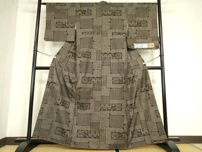 平和屋着物●本場大島紬　7マルキ　古代染色純泥染　洋花文　平田秋吉作　証紙付き　正絹　逸品　DABA4926az