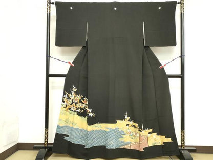 平和屋着物■豪華黒留袖　駒刺繍　枝花文　暈し染め　金彩　正絹　逸品　DABA5503cd