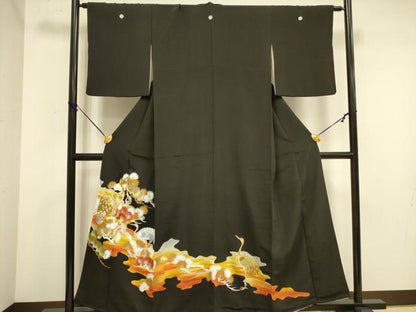 平和屋着物■豪華黒留袖　刺繍　飛鶴枝松文　金彩　正絹　逸品　DABA6555op