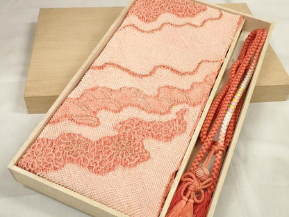 平和屋着物●和装小物　帯締め・帯揚げセット　振袖用　総絞り　道長花文　丸組　金糸　逸品　未使用　DABA7138zzz