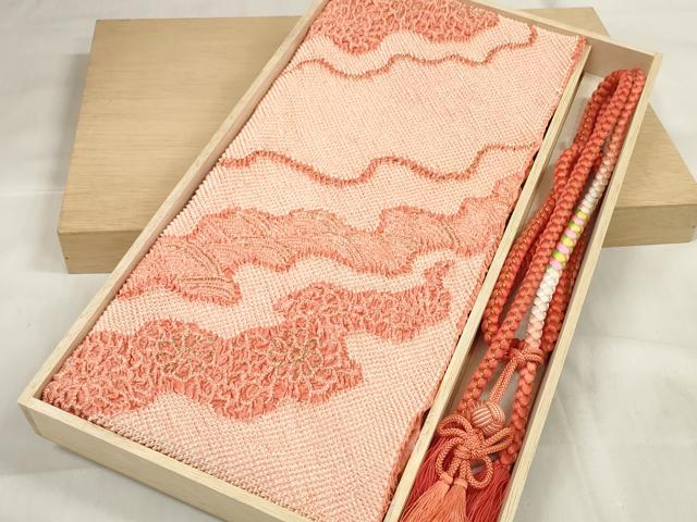 平和屋着物●和装小物　帯締め・帯揚げセット　振袖用　総絞り　道長花文　丸組　金糸　逸品　未使用　DABA7138zzz