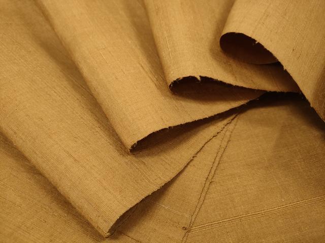 平和屋着物●山崎青樹作　草木染研究所　紬　色無地　反物　着尺　遠州茶　狐色　証紙付き　逸品　未使用　DABA7625zzz