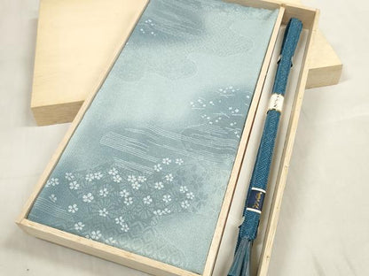 平和屋着物●和装小物　帯締め・帯揚げセット　霞花文　手組　金糸　逸品　未使用　DABA7682zzz