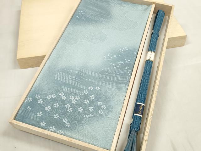 平和屋着物●和装小物　帯締め・帯揚げセット　霞花文　手組　金糸　逸品　未使用　DABA7682zzz