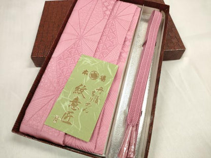平和屋着物●和装小物 帯締め・帯揚げセット 紋意匠 麻の葉地紋 丹後ちりめん 桃色 逸品 未使用 DABA7694zzz