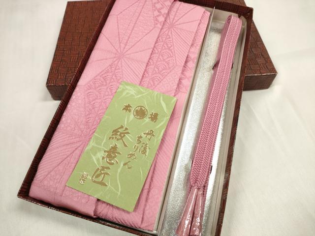 平和屋着物●和装小物 帯締め・帯揚げセット 紋意匠 麻の葉地紋 丹後ちりめん 桃色 逸品 未使用 DABA7694zzz