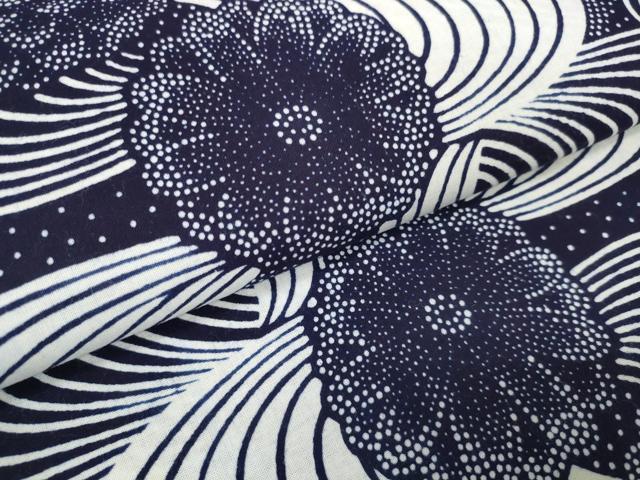 平和屋着物＊夏物　浴衣　反物　着尺　高級本染　孔雀ゆかた　流水菊文　綿　逸品　未使用　DABA7855zzz
