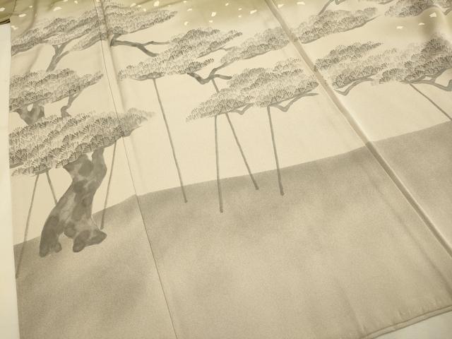 平和屋着物○男性 色留訪問着 作家物 手描き 箔散らし松文 暈