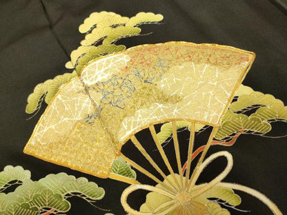 平和屋着物■豪華黒留袖　駒刺繍　扇松文　金彩　正絹　逸品　DABA8800du