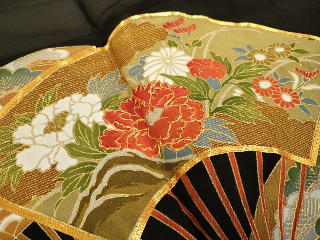 平和屋着物■豪華黒留袖　駒刺繍　扇面花文　金彩　正絹　逸品　DABA8813du