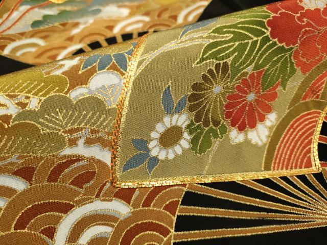 平和屋着物■豪華黒留袖　駒刺繍　扇面花文　金彩　正絹　逸品　DABA8813du