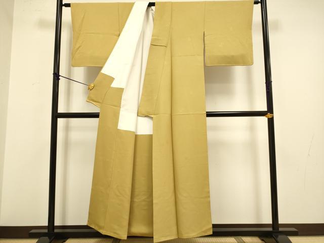 平和屋着物●上質な色無地　枝花地紋　黄橡色　正絹　逸品　DABA8883du