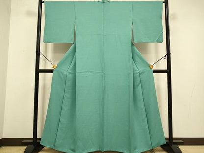 平和屋着物●上質な色無地　濃い青磁色　正絹　逸品　DABA8884du