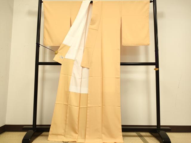 平和屋着物●洗える最高級着物 ＜英＞はなぶさ謹製 色無地 小麦色 DABA8890du