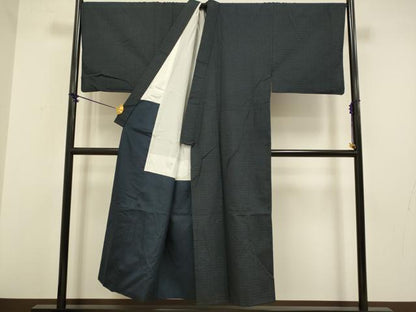 平和屋着物●男性 キングサイズ 格子 濃い藍鉄色 正絹 逸品 DABA8963du