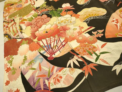平和屋着物●アンティーク 大正ロマン 振袖 駒刺繍 御所車花文 黒地 金彩 正絹 逸品 DABA8984du