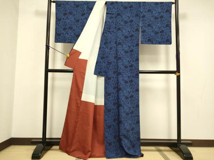平和屋着物●上質な小紋 紬地 型絵染 藍 流水花文 正絹 逸品 DABA8989du